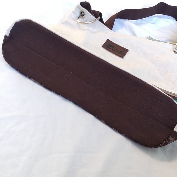 Cai Yun Yin Ji Bohemian Style Purse - Picture 10 of 16